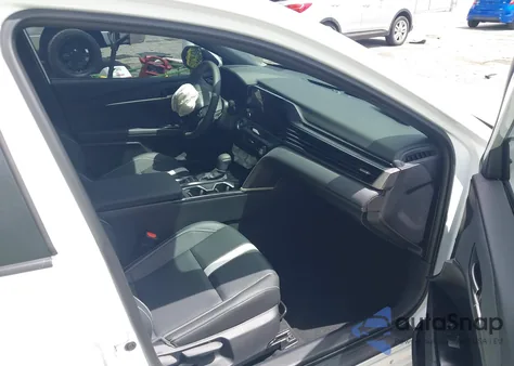 2025 Toyota Camry Se из США, поврежденный, VIN 4T1DAACK1SU611194